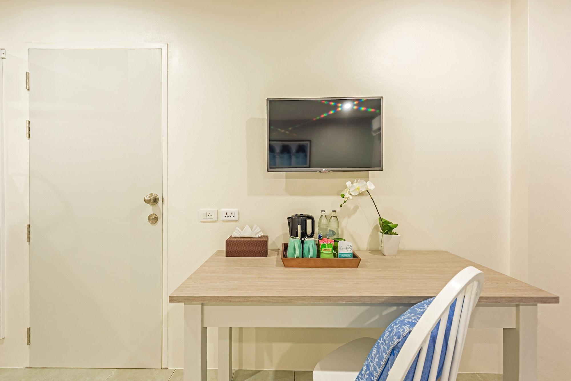 Recenta Phuket Suanluang Hotel Buitenkant foto