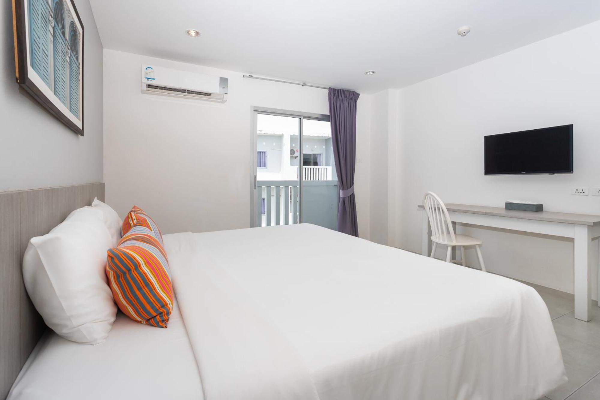 Recenta Phuket Suanluang Hotel Buitenkant foto