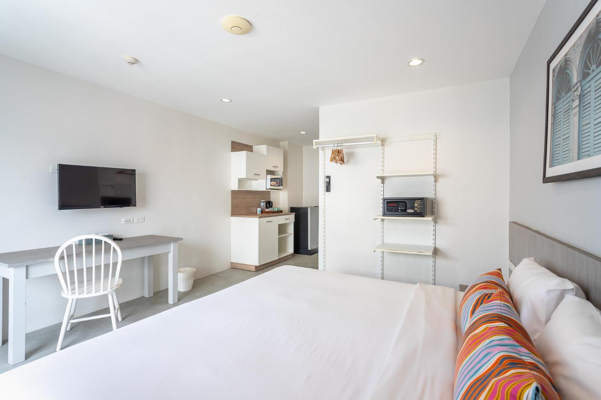 Recenta Phuket Suanluang Hotel Buitenkant foto