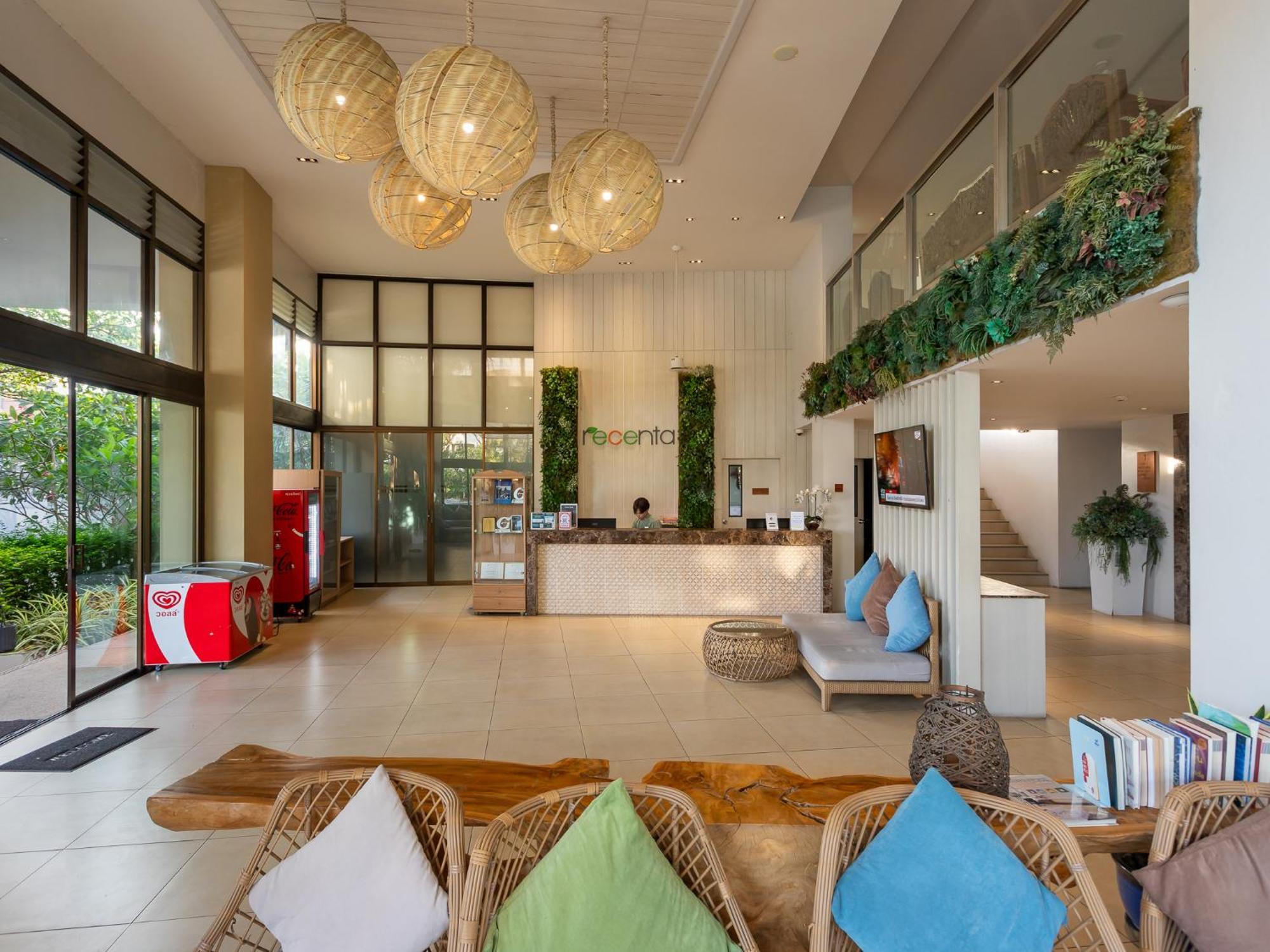 Recenta Phuket Suanluang Hotel Buitenkant foto