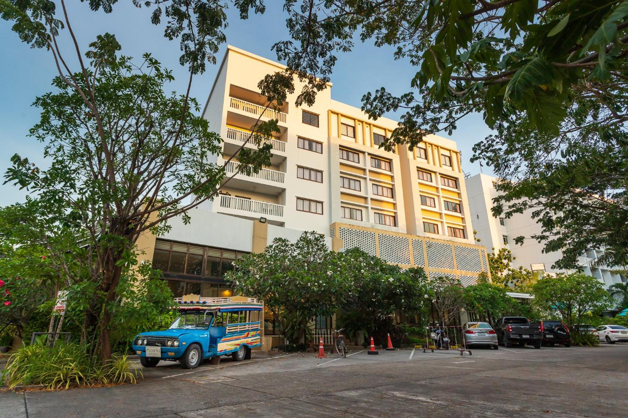 Recenta Phuket Suanluang Hotel Buitenkant foto