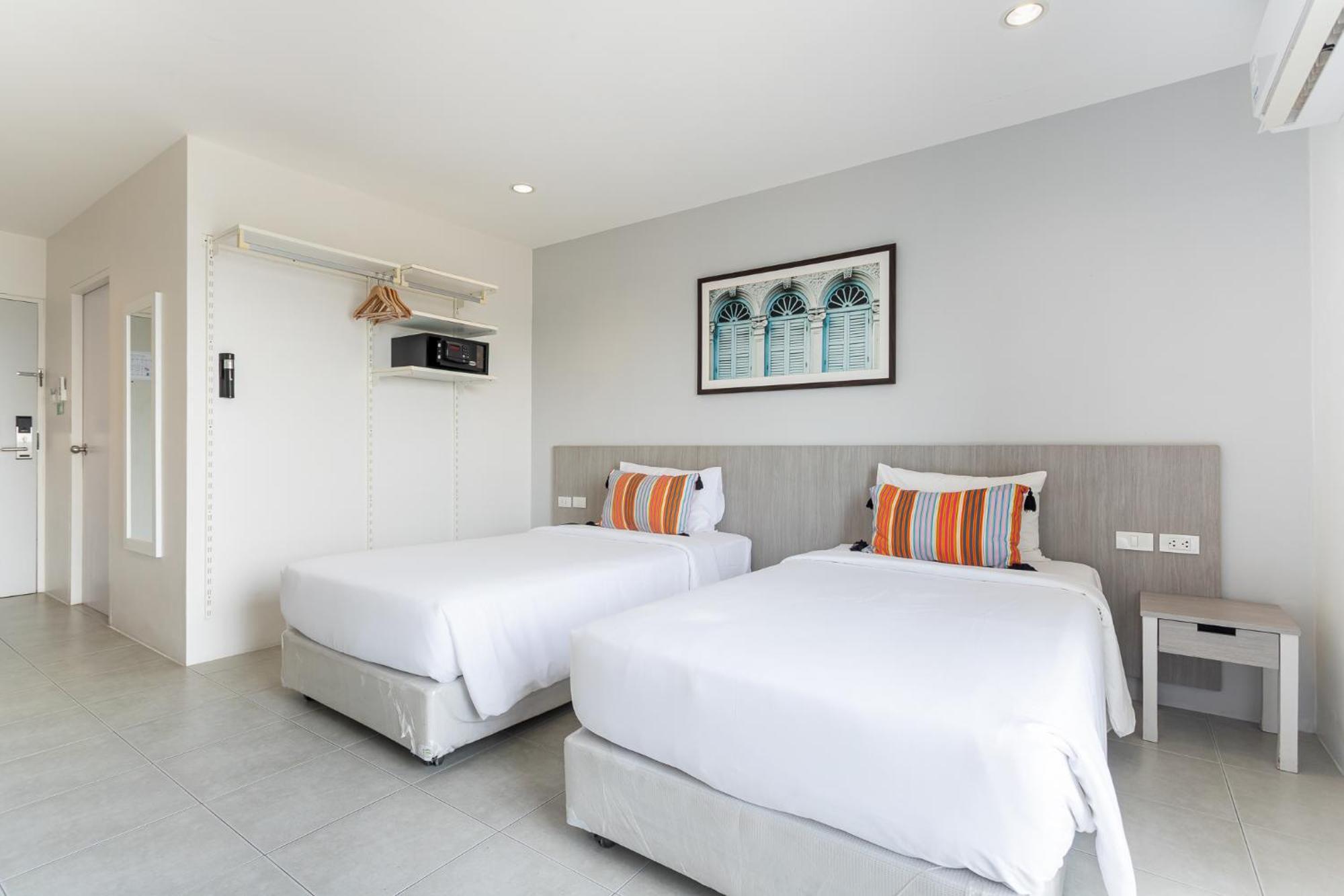 Recenta Phuket Suanluang Hotel Buitenkant foto