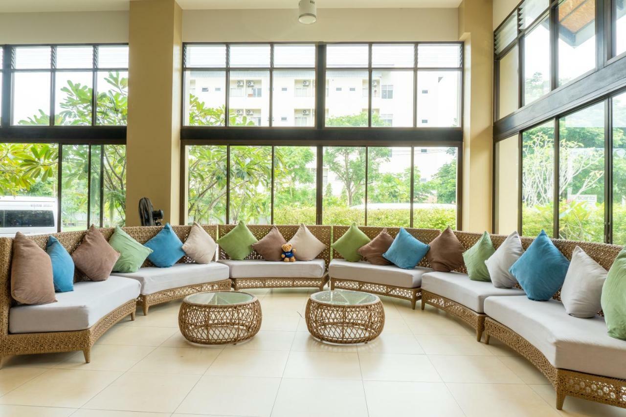 Recenta Phuket Suanluang Hotel Buitenkant foto
