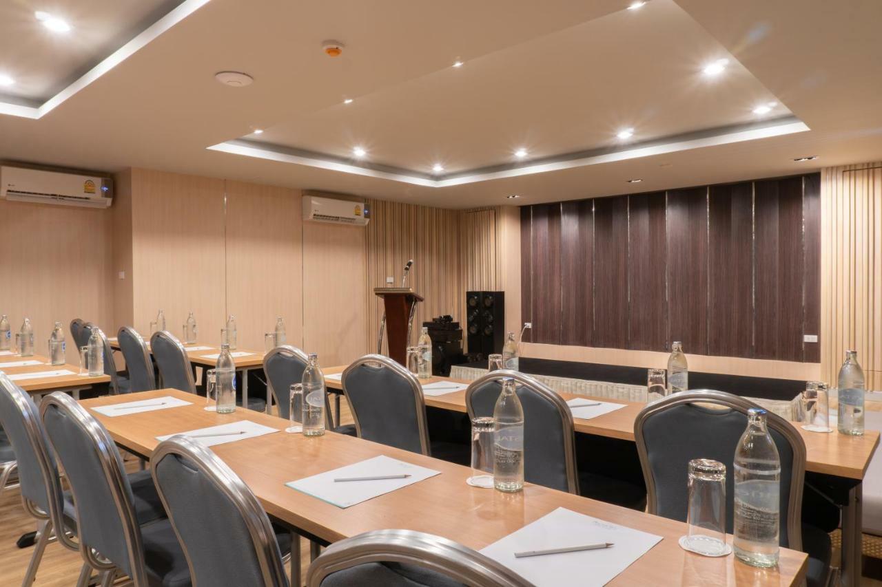 Recenta Phuket Suanluang Hotel Buitenkant foto